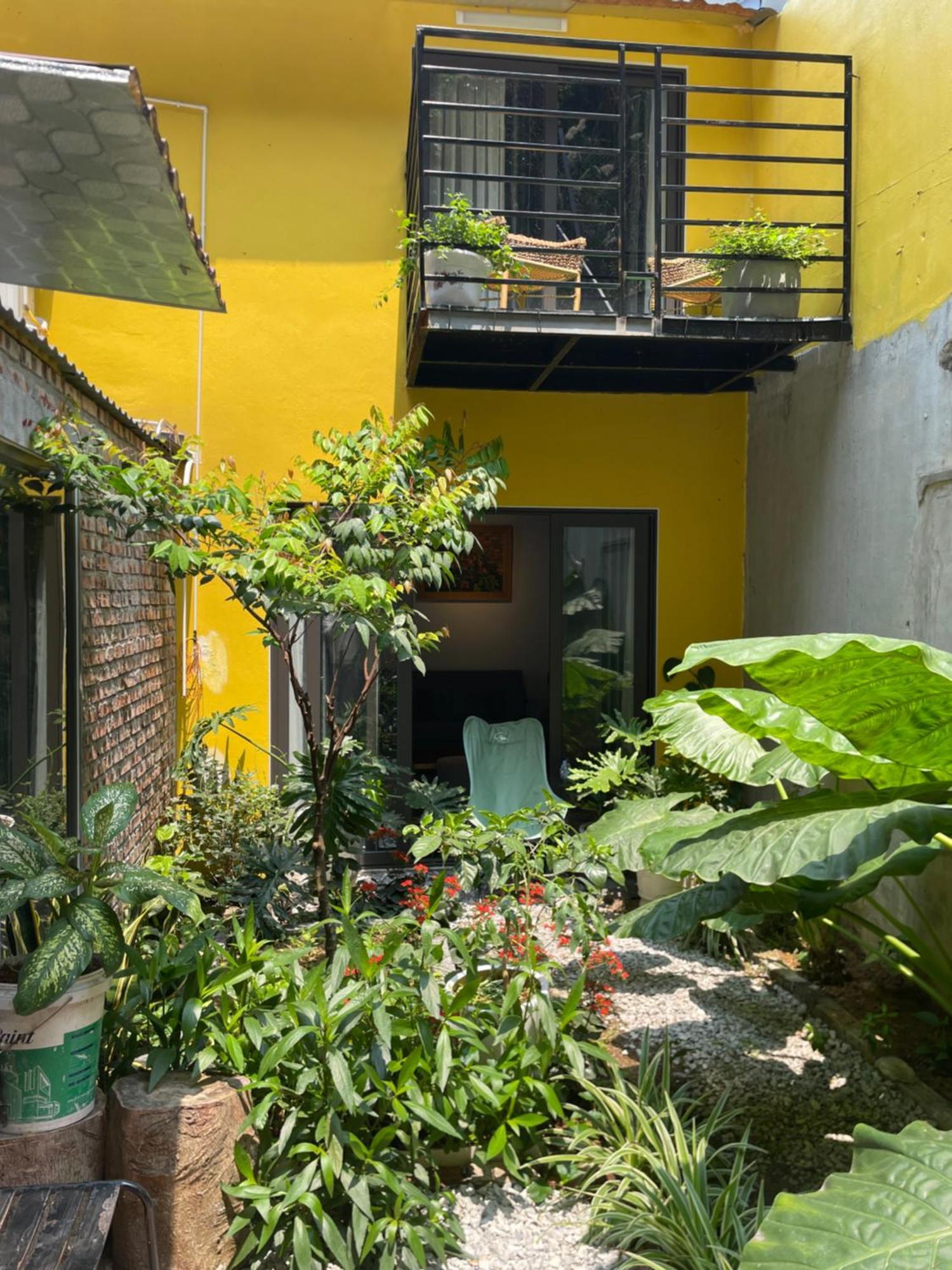 Oc Homestay Cat Ba Chan Chau Esterno foto